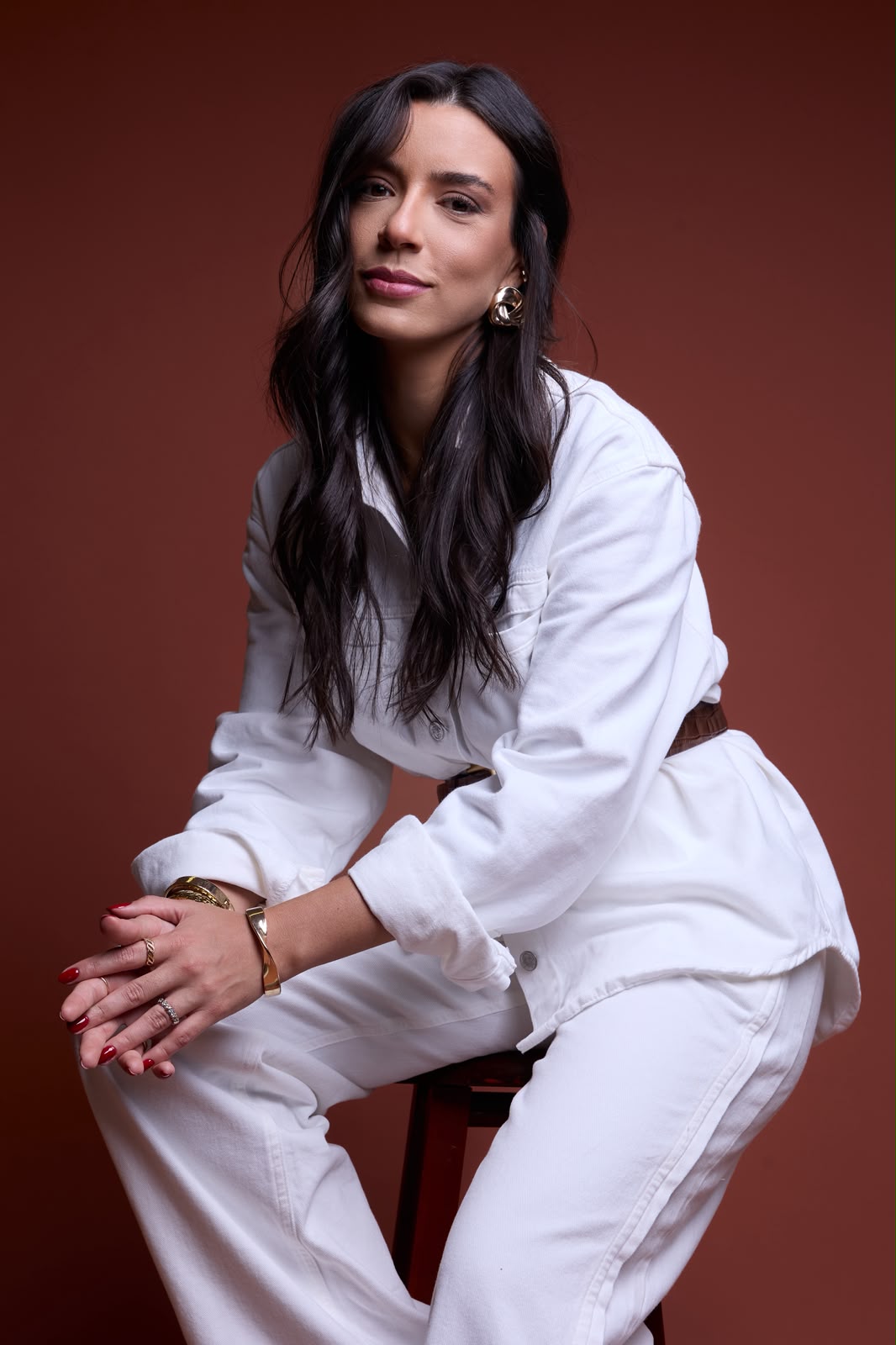 Dra. Karoline Moser, advogada empresarial e tributária, em retrato profissional